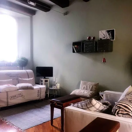 Casa Odescalchi * كومو